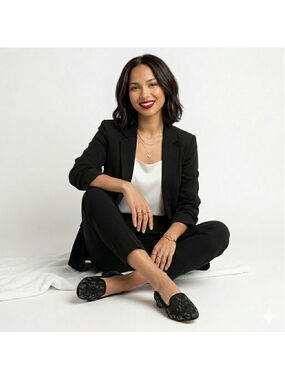 Emy Mack Sienna Embroidered Black Silver Embellished Loafers - Size 6.5